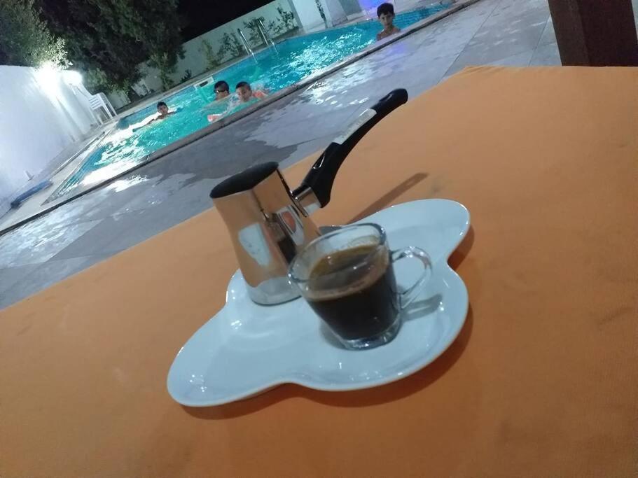 Magnifique Villa Avec Piscine Sur L'Ile De Djerba Pour Vacances Arkou Екстериор снимка