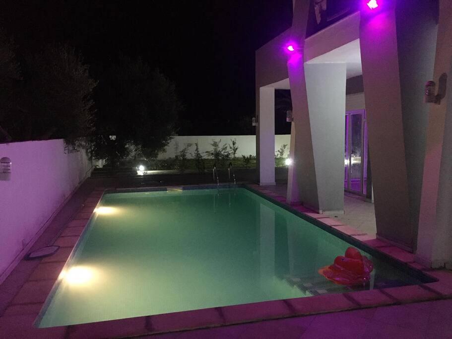 Magnifique Villa Avec Piscine Sur L'Ile De Djerba Pour Vacances Arkou Екстериор снимка